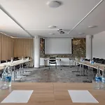 Rzemieslnik 3* زاكوباني