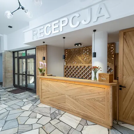 Rzemieslnik 3* ザコパネ