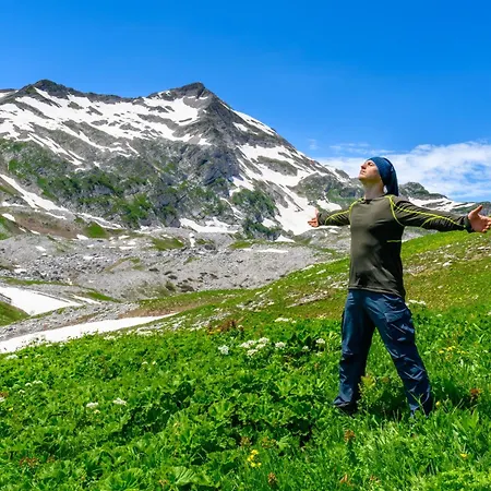 Rzemieslnik 3* 扎科帕内